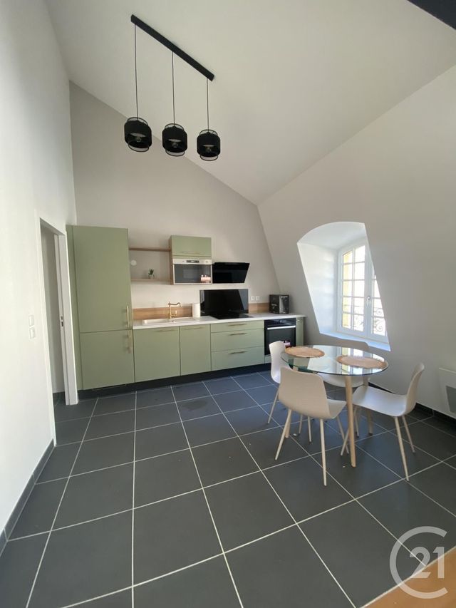 Appartement F2 à louer - 2 pièces - 44.1 m2 - ORLEANS - 45 - CENTRE - Century 21 Premium