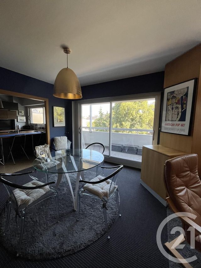 Appartement F2 à louer - 2 pièces - 78.49 m2 - ORLEANS - 45 - CENTRE - Century 21 Premium