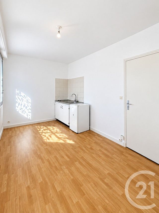 Appartement F1 à louer - 1 pièce - 18.36 m2 - ORLEANS - 45 - CENTRE - Century 21 Premium