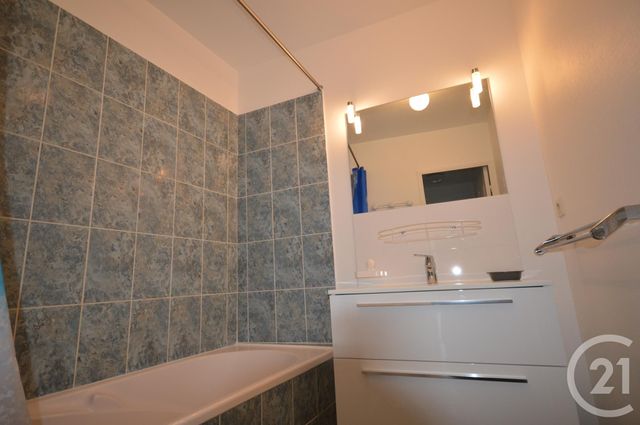 Appartement F2 à louer - 2 pièces - 46.66 m2 - ORLEANS - 45 - CENTRE - Century 21 Premium